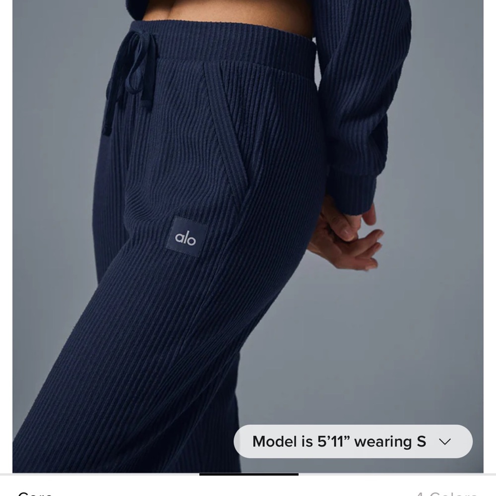 Alo muse Navy Ribbed Joggers